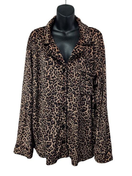 Joyspun Other - JoySpun Women's Leopard Print Plush Pajama Top Size 3X 22W-24W Soft Button Up
